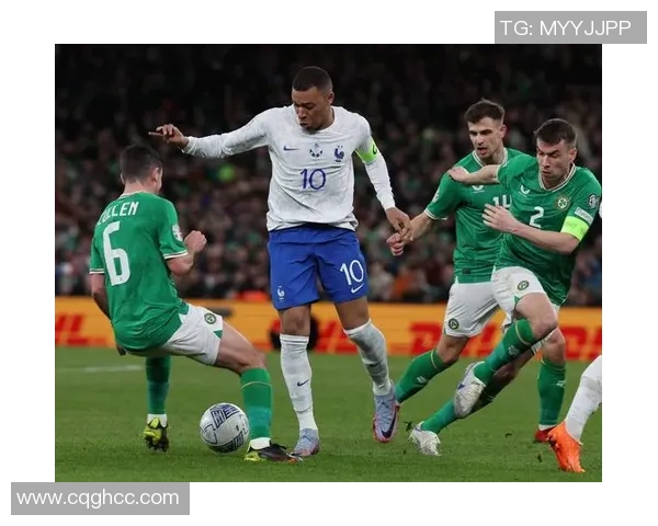 法国与爱尔兰上半场精彩对决分析及战术探讨