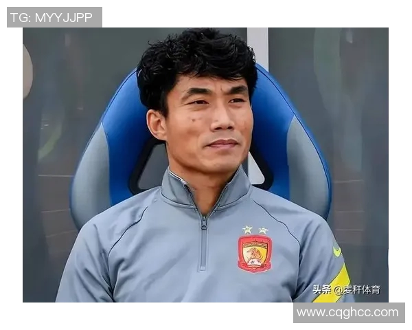 中国足球队总教练的执教理念与未来发展方向探讨